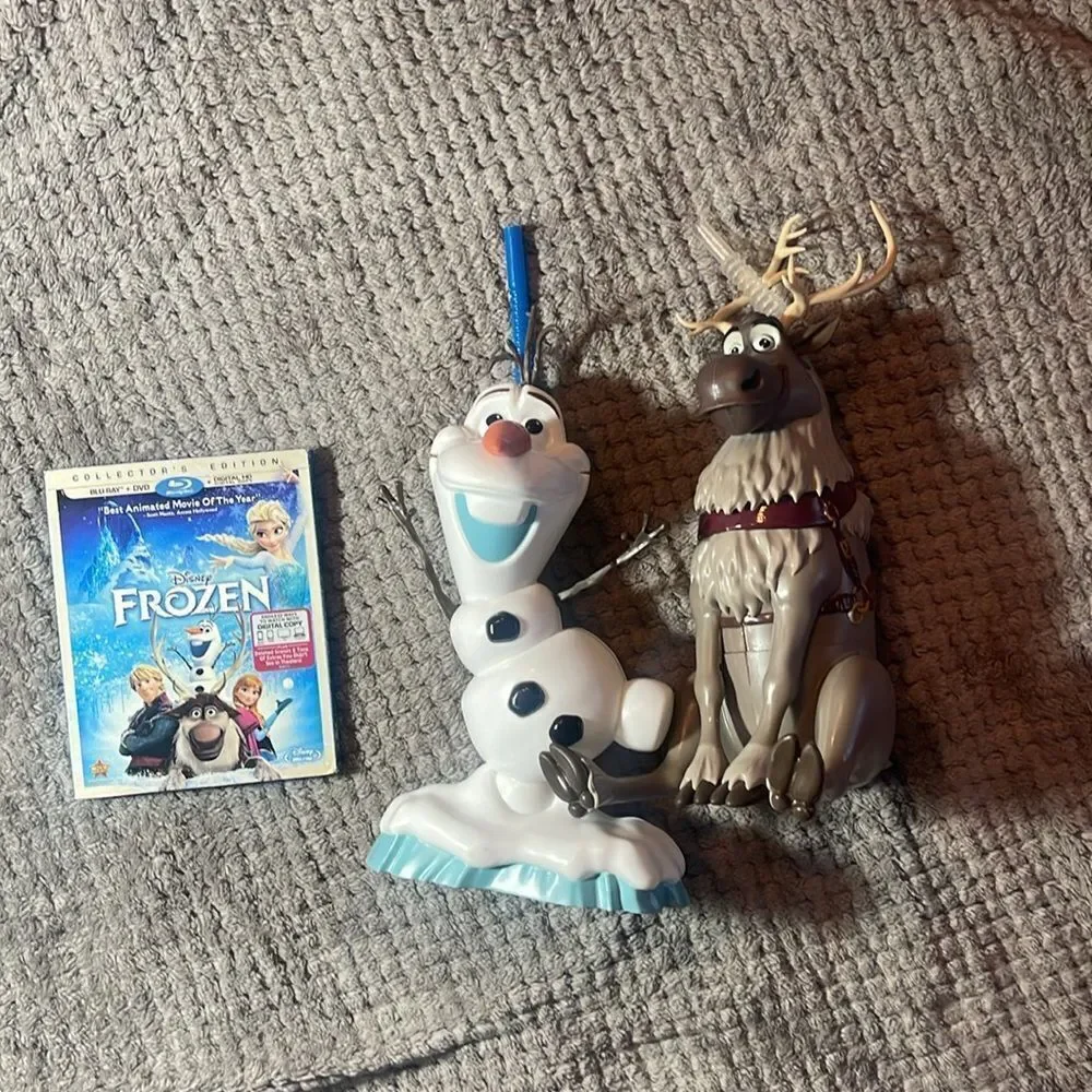 Disney, frozen collectors bundle